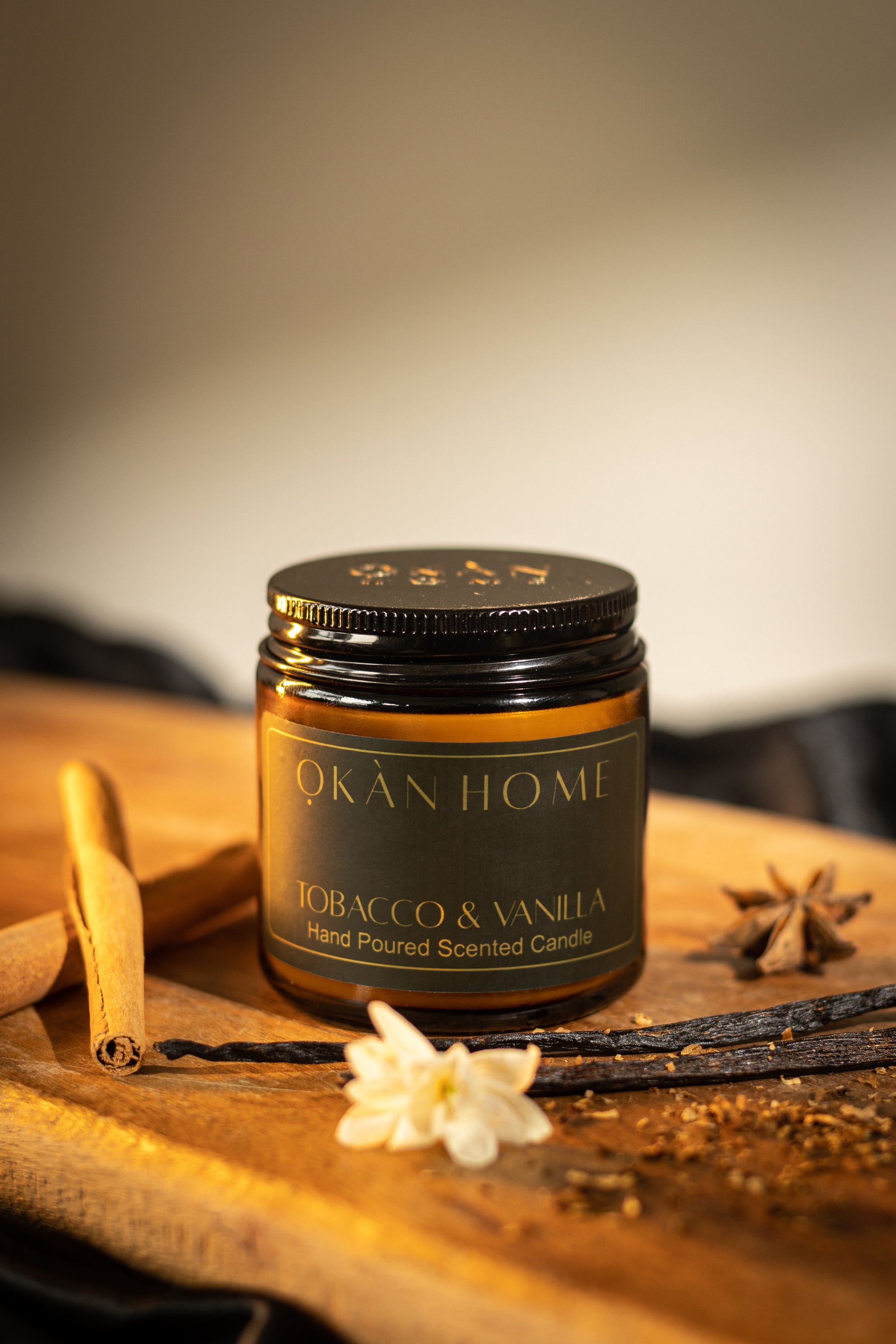 Tobacco Vanilla Scented Candle