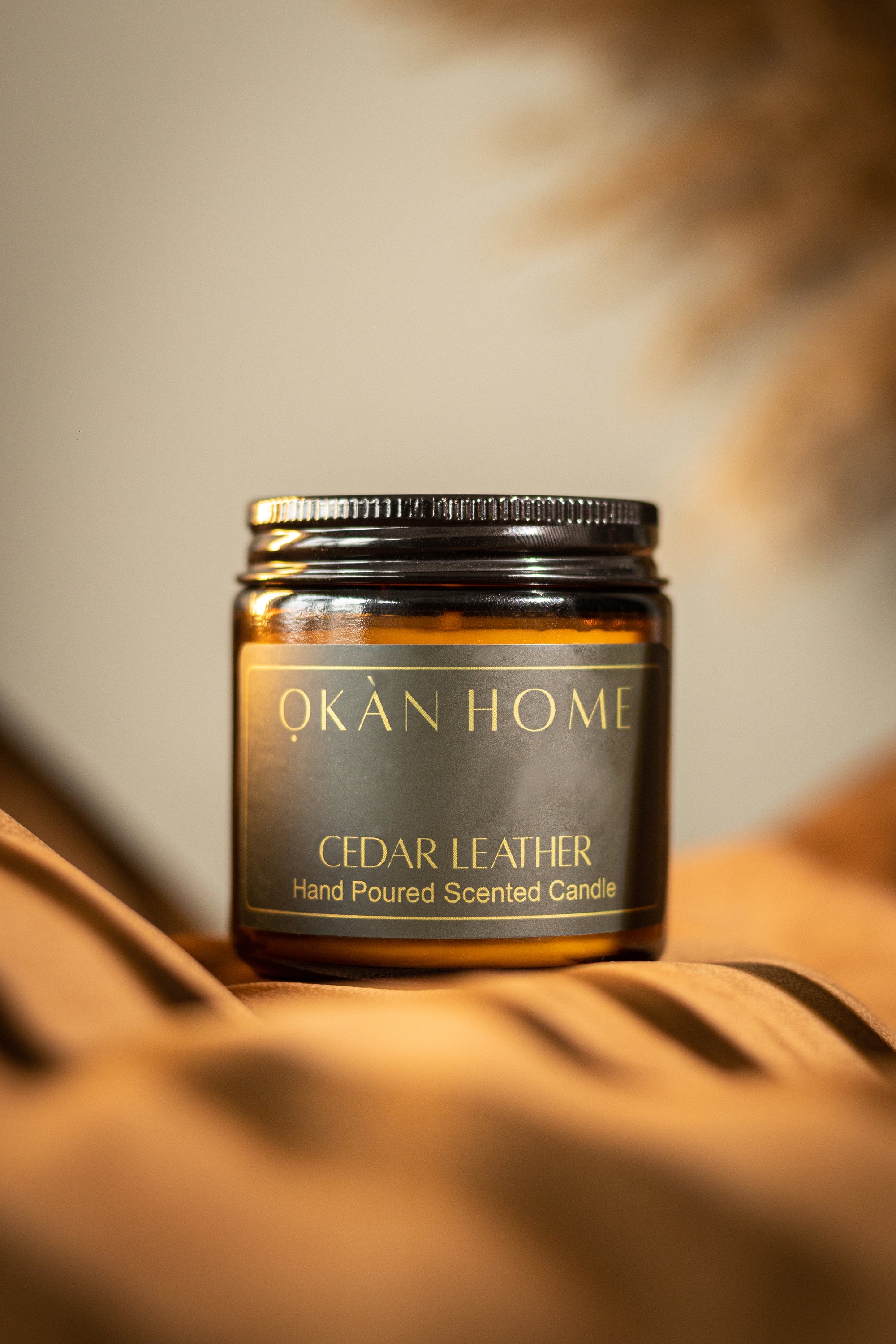 Cedar Leather Scented Candle