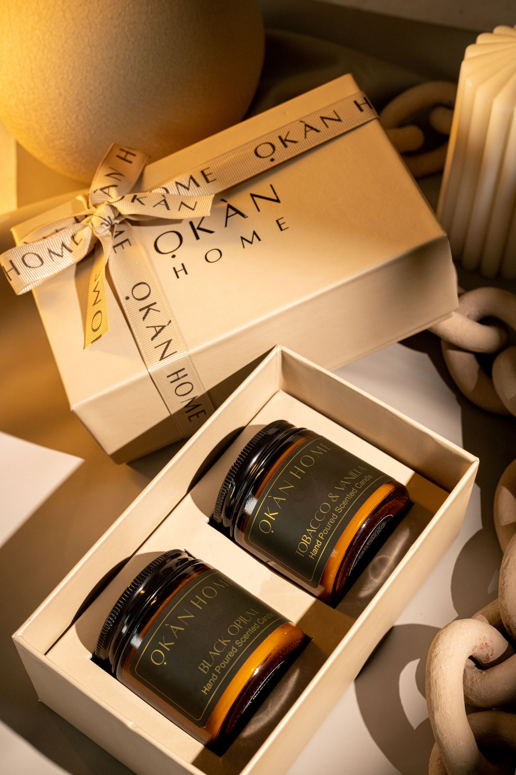 SET OF 2 SCENTED JARS