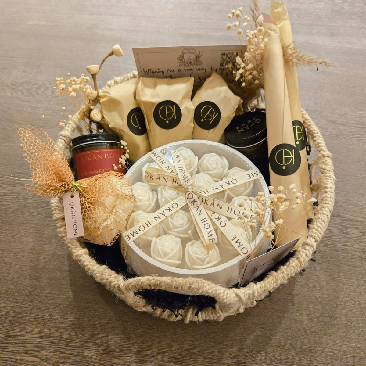 Candle Hamper - Option 4